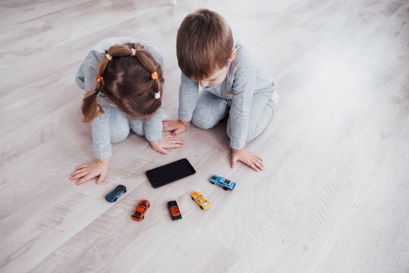 Écrans et petite enfance : une approche positive pour accompagner les familles - COMPLET