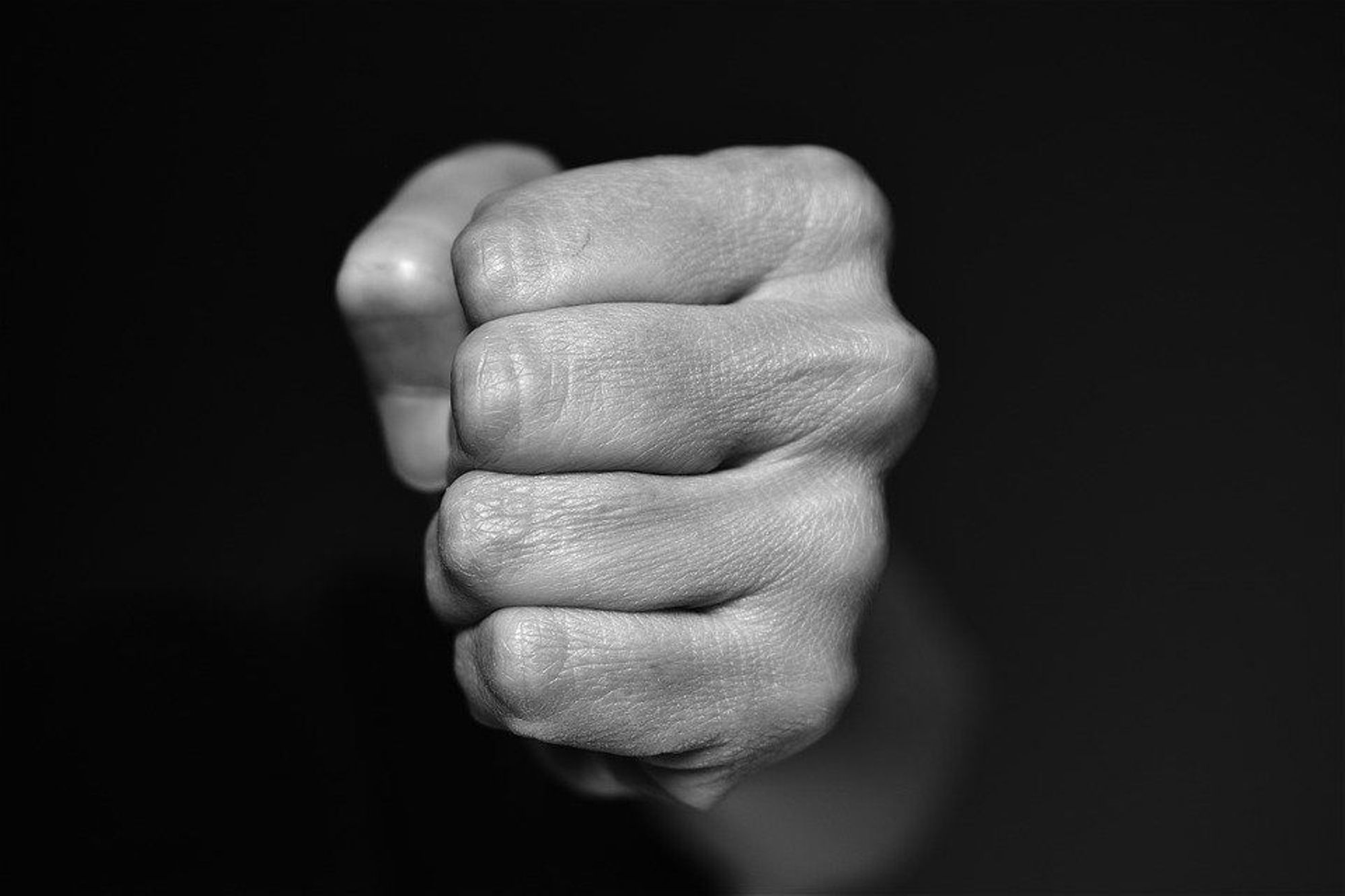 - Autour des Violences (Sexisme, harcèlement, discriminations, violence conjugale, protection de l'enfance...)
